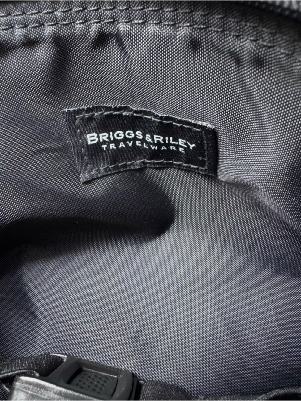 Briggs & Riley Baseline Cabin Bag | Navy | USA Designed - Picture 10 of 10